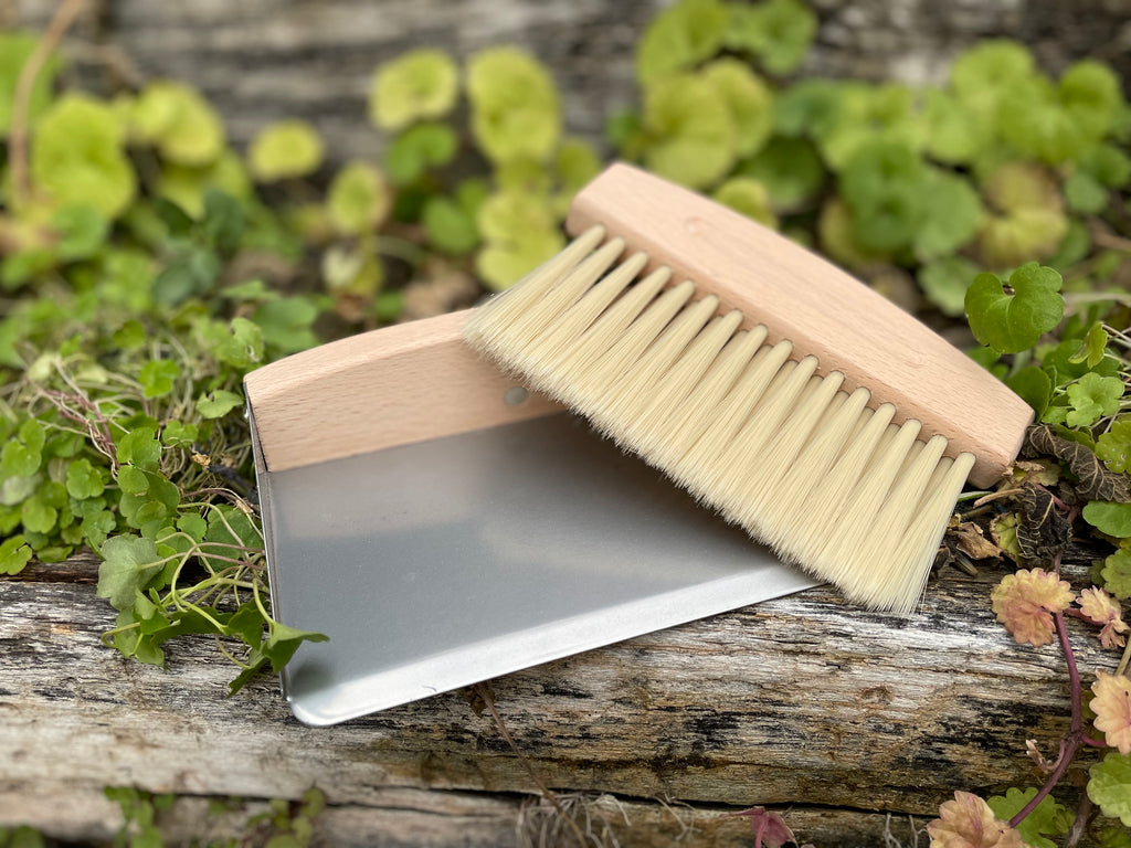 Table Dustpan & Broom Set